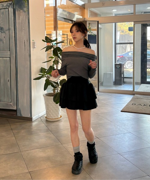 Vini（ヴィニ）の「ハイウエスト ティアード 2段 フリルミニスカート風（スカート・レディース・ホワイト/ブラック・MEDIUM）」の18枚目の写真