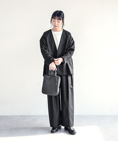 SOLAMONAT LARME(ソラモナラーム)の「ノーカラーワイドジャケット(ノーカラージャケット・レディース・ブラック/ベージュ/チャコール/グレー・40)」の6枚目の写真