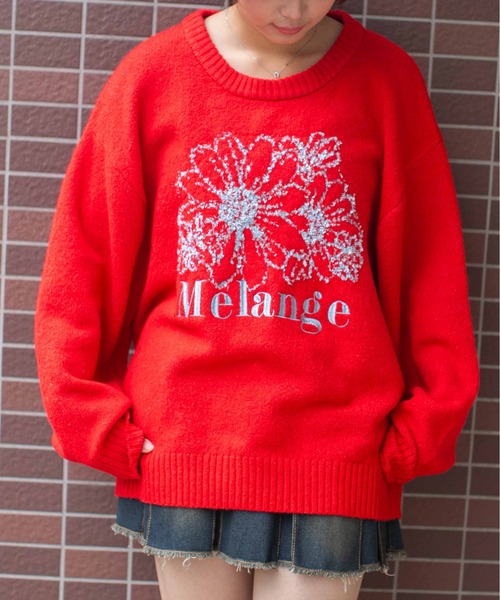 GORGE(ゴージ)の「《テープヤーン×ロゴ刺繍》レディース ニット プルオーバー 花柄モチーフ 秋冬(ニット/セーター・レディース・ネイビー/レッド/グレー/アイボリー・F)」の4枚目の写真