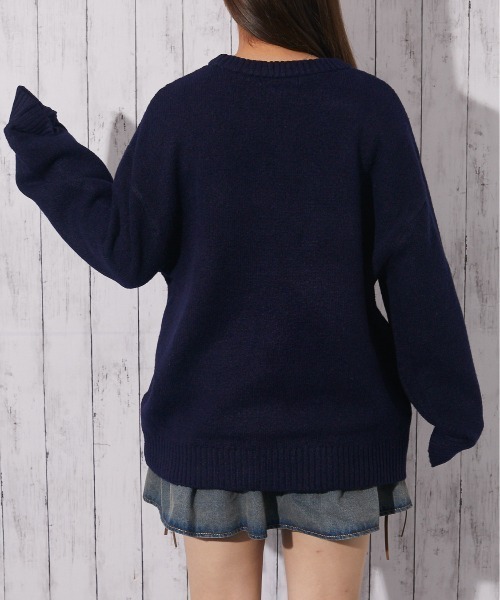 GORGE(ゴージ)の「《テープヤーン×ロゴ刺繍》レディース ニット プルオーバー 花柄モチーフ 秋冬(ニット/セーター・レディース・ネイビー/レッド/グレー/アイボリー・F)」の14枚目の写真