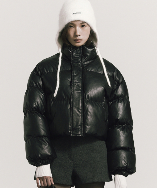 NICK&NICOLE(ニックアンドニコール)の「PREMIUM VEGAN LEATHER CROP PADDING_BLACK(ダウンジャケット/コート・レディース・その他・FREE)」の1枚目の写真