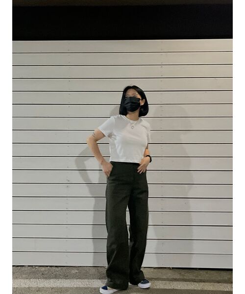 MUSINSA STANDARD WOMAN（ムシンサスタンダードウーマン）の「レディースワイドチノパンツ[カーキ]（その他パンツ・レディース・その他・30/24/25/26/27/28/29）」の8枚目の写真