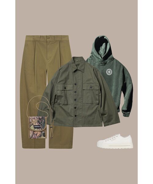 PUNCH DRUNK PARTIES(パンチドランクパーティーズ)の「Circle Logo Garment Dyed Hoodie (GREEN)(パーカー・レディース・その他・0)」の4枚目の写真