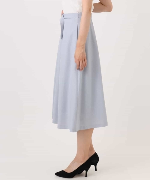 OFUON le MK（オフオンルエムケー）の「タックフレアースカート/洗える（スカート・レディース・ブラック/ライトブルー・36/38/40）」の11枚目の写真
