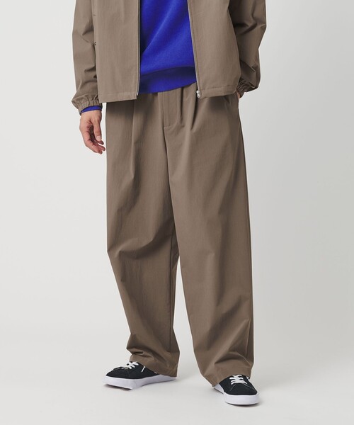 BEAUTY&YOUTH UNITED ARROWS(ビューティーアンドユースユナイテッドアローズ)の「360°MASTER バギー イージーパンツ NO.12 セットアップ対応 撥水 ストレッチ ウォッシャブル(その他パンツ・メンズ・ダークグレー/ベージュ/ブラック・S/M/L/XL)」の3枚目の写真
