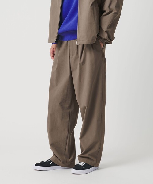 BEAUTY&YOUTH UNITED ARROWS(ビューティーアンドユースユナイテッドアローズ)の「360°MASTER バギー イージーパンツ NO.12 セットアップ対応 撥水 ストレッチ ウォッシャブル(その他パンツ・メンズ・ダークグレー/ベージュ/ブラック・S/M/L/XL)」の11枚目の写真