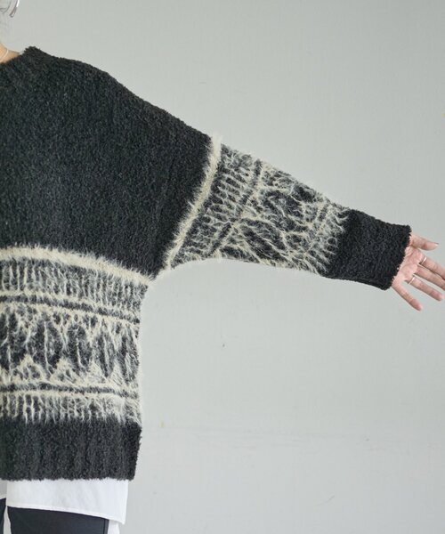 BEARDSLEY（ビアズリー）の「ビッグフェアアイル柄プルオーバー（ニット/セーター・レディース・ブラック/ベージュ・FREE）」の22枚目の写真