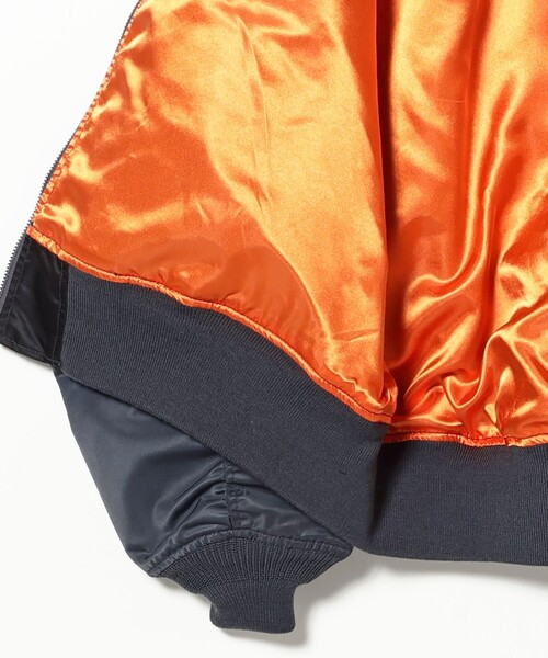 BEAMS（ビームス）の「【ワイドフィット】クレイジー MA-1（ブルゾン・メンズ・ブラック/ネイビー/オリーブ・L/S/XL/M）」の5枚目の写真