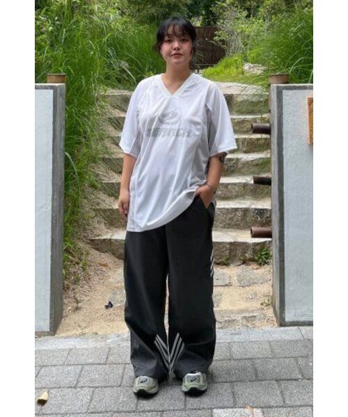 SEARCH410(サーチ410)の「スポーツVネッククールジャージ半袖Tシャツホワイト(Tシャツ/カットソー・メンズ・その他・MEDIUM/LARGE)」の8枚目の写真