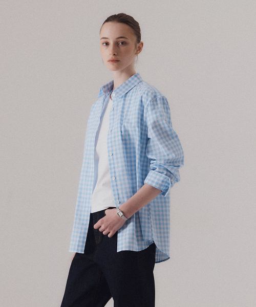 SILN（シルン）の「Sheer cotton gingham breeze classic shirts (BLUE)（シャツ/ブラウス・レディース・その他・FREE）」の2枚目の写真