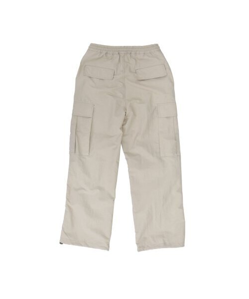 BETMASS(ベットマス)の「Nylon cargo pants (sand beige)(スウェットパンツ・メンズ・その他・LARGE/MEDIUM/X-LARGE)」の2枚目の写真