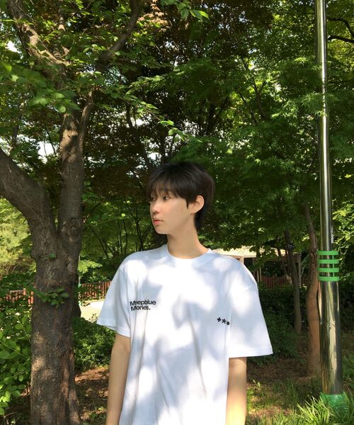 mydeepbluememories(マイディープブルーメモリーズ)の「Mm Symbol Logo T-Shirts (WHITE)(Tシャツ/カットソー・レディース・ホワイト・SMALL/MEDIUM/LARGE)」の2枚目の写真