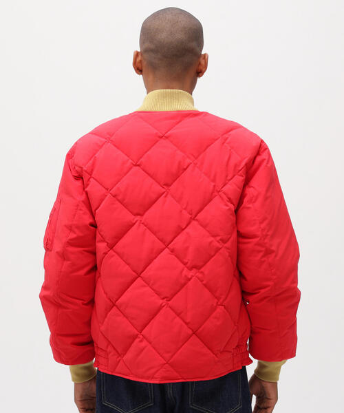 AVIREX（アヴィレックス）の「《AVIREX × Eddie Bauer》SKY LINER SPECIAL EDITION / スカイライナー / アヴィレックス / エディバウアー（ダウンジャケット/コート・メンズ・オリーブ系/ブラック/レッド・2XL/XL/M/L）」の4枚目の写真