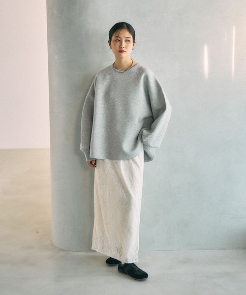 LEPSIM(レプシィム)の「パフエア刺繍プルオーバー 634638(スウェット・レディース・モカ/杢グレー/ピンク・FREE)」の13枚目の写真