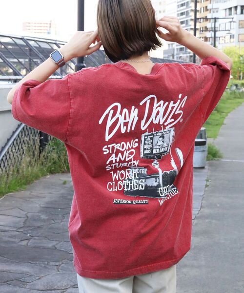 BEN DAVIS(ベンデイビス)の「【BEN DAVIS(ベンデイビス)】ROADSIDE VNTG TEE(UF) / Tシャツ クルーネック ワンポイント シンプル ユニセックス 加工(Tシャツ/カットソー・メンズ・ダークブラウン/レッド/ブラック・X-LARGE/LARGE/MEDIUM)」の3枚目の写真