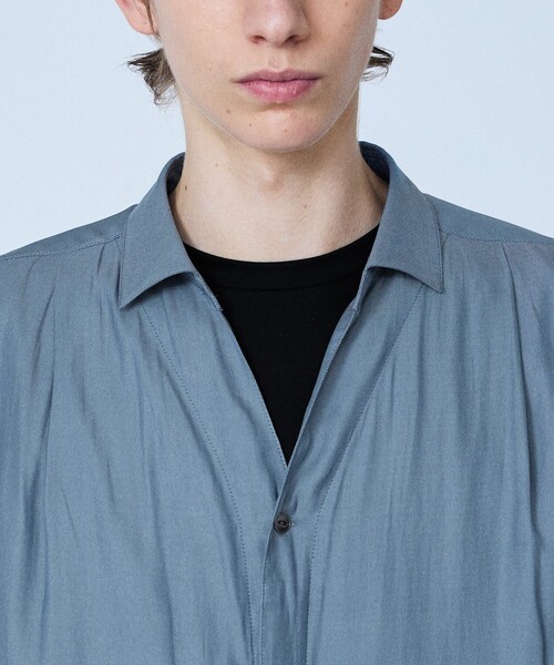 5351 POUR LES HOMMES（ゴーサンゴーイチプールオム）の「【スキッパー】半袖 シャツ（シャツ/ブラウス・メンズ・ホワイト/グレイッシュブルー/ブラック・44/46/48/50）」の8枚目の写真