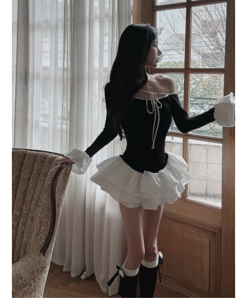 Darich(ダーリッチ)の「デザインネックリボンミニワンピース(ワンピース・レディース・グレー/ブラック/ベージュ・FREE)」の6枚目の写真