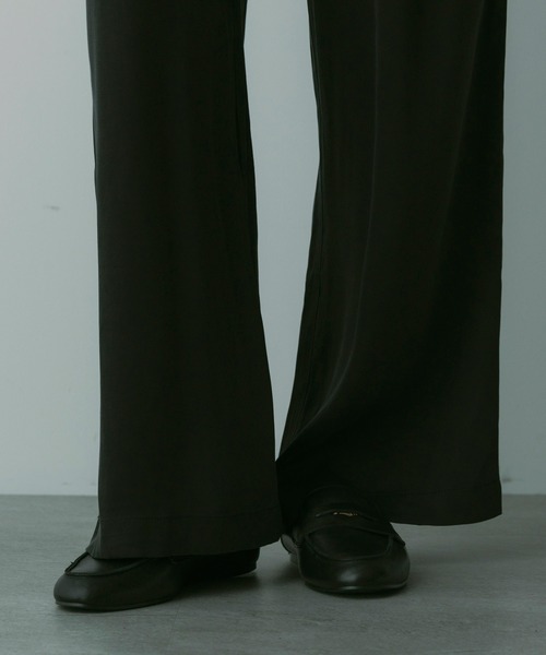 SERENO(セレーノ)の「ワイドイージーコーデュロイパンツ(その他パンツ・レディース・ダークグレー/ネイビー・M/S/L)」の19枚目の写真