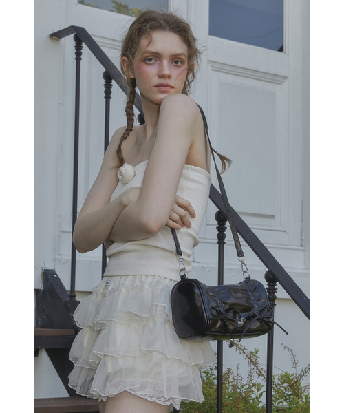 LETERIE(レテリー)の「SHIRRING RIBBON BAG_BLACK(メッセンジャーバッグ・レディース・ブラック・FREE)」の2枚目の写真