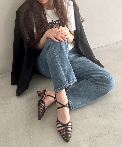 MYMOOD.（マイムード）の「ポインテッドトゥ グルカサンダル ウッドヒール（サンダル・レディース・ブラック/アイボリー/キャメル・23.5cm/24.5cm）」の15枚目の写真