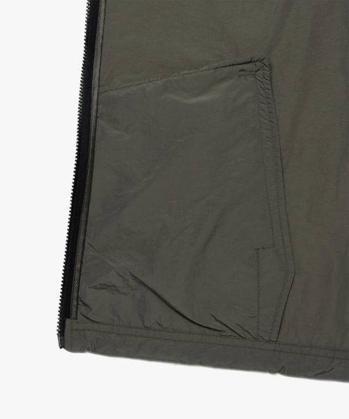 LMCの「OG HOODIE VEST khaki brown（ベスト・レディース・その他・S/M/L）」の11枚目の写真