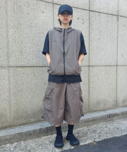 LMCの「OG HOODIE VEST khaki brown（ベスト・レディース・その他・S/M/L）」の13枚目の写真