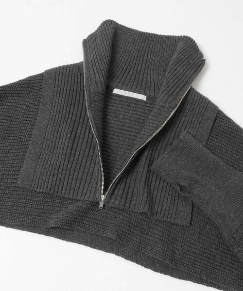 KBF(ケイビーエフ)の「ハーフZIPレイヤードニットワンピース(ワンピース・レディース・ベージュ/チャコールグレー・ONE)」の20枚目の写真