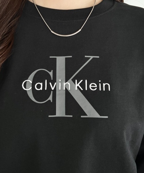 Calvin Klein(カルバン・クライン)の「Calvin Klein(カルバン・クライン)/CK モノロゴ クルーネック スウェット プルオーバー/LS MONOLOGO FRENCH TERRY RELAXED CREW(スウェット・レディース・ホワイト/ライトブルー/レッド/ブラウン・S/XS/L/XL/M)」の11枚目の写真