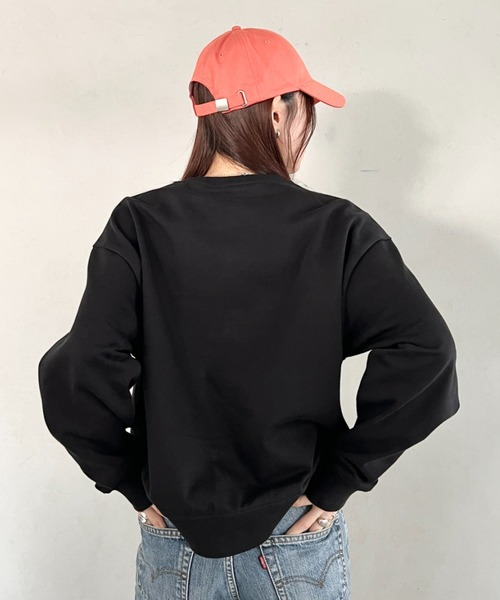 Calvin Klein(カルバン・クライン)の「Calvin Klein(カルバン・クライン)/CK モノロゴ クルーネック スウェット プルオーバー/LS MONOLOGO FRENCH TERRY RELAXED CREW(スウェット・レディース・ホワイト/ライトブルー/レッド/ブラウン・S/XS/L/XL/M)」の10枚目の写真
