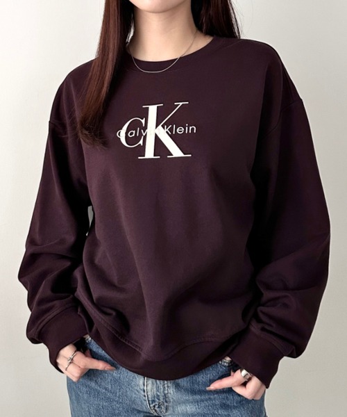 Calvin Klein(カルバン・クライン)の「Calvin Klein(カルバン・クライン)/CK モノロゴ クルーネック スウェット プルオーバー/LS MONOLOGO FRENCH TERRY RELAXED CREW(スウェット・レディース・ホワイト/ライトブルー/レッド/ブラウン・S/XS/L/XL/M)」の16枚目の写真