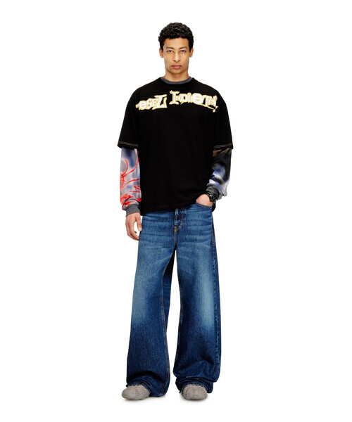 DIESEL(ディーゼル)の「メンズ リラックスフィットTシャツ T-BOXT-V3(Tシャツ/カットソー・メンズ・ホワイト/ブラック・XX-LARGE/X-SMALL/SMALL/X-LARGE/XXX-LARGE/LARGE/MEDIUM)」の8枚目の写真