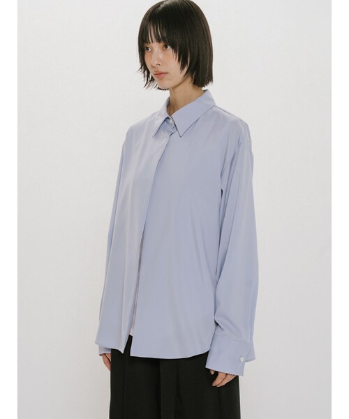 MIDIUMISOLID(ミディウミソリッド)の「MIDIUMISOLID for Ladies シアーレイヤードシャツ(シャツ/ブラウス・レディース・ライトブルー/アイボリー/チャコールグレー・FREE)」の8枚目の写真