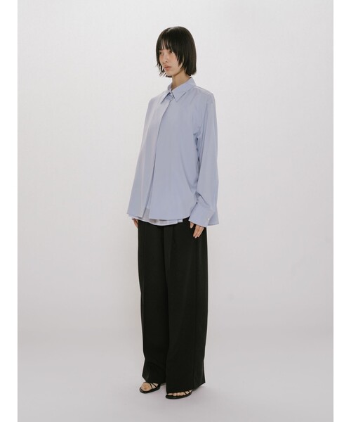 MIDIUMISOLID(ミディウミソリッド)の「MIDIUMISOLID for Ladies シアーレイヤードシャツ(シャツ/ブラウス・レディース・ライトブルー/アイボリー/チャコールグレー・FREE)」の13枚目の写真