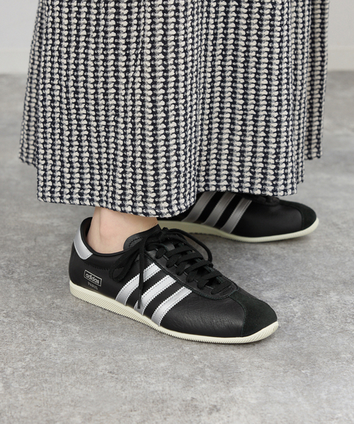 IENA(イエナ)の「adidas originals/アディダス オリジナルス PARIS OG W スニーカー(スニーカー・レディース・ブラック/シルバー・25cm/24.5cm/24cm/23.5cm/23cm)」の4枚目の写真