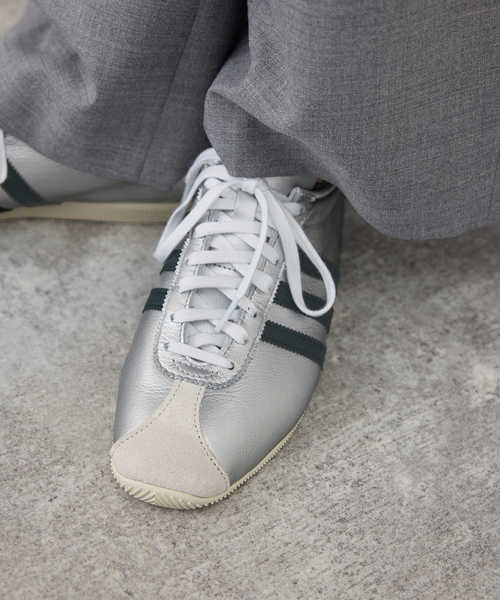 IENA(イエナ)の「adidas originals/アディダス オリジナルス PARIS OG W スニーカー(スニーカー・レディース・ブラック/シルバー・25cm/24.5cm/24cm/23.5cm/23cm)」の10枚目の写真