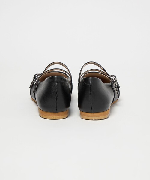 ODETTE E ODILE(オデットエオディール)の「【WEB限定】2ベルト フラット10■(パンプス・レディース・オフホワイト/シルバー/ブラック・23cm/22.5cm/22cm/24.5cm/24cm/23.5cm)」の15枚目の写真