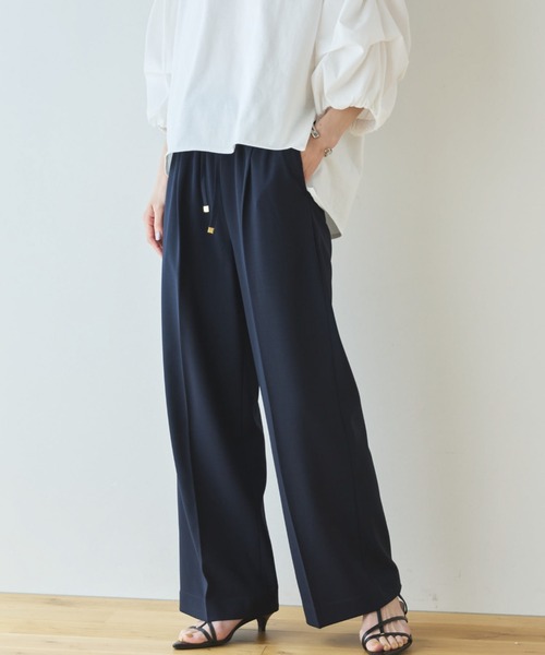 Doux archives（ドゥアルシーヴ）の「【多機能麻調合繊】センタープレスパンツ（スラックス・レディース・ネイビー/ベージュ・FREE）」の2枚目の写真