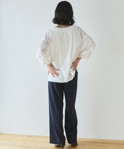 Doux archives（ドゥアルシーヴ）の「【多機能麻調合繊】センタープレスパンツ（スラックス・レディース・ネイビー/ベージュ・FREE）」の11枚目の写真