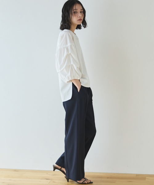 Doux archives（ドゥアルシーヴ）の「【多機能麻調合繊】センタープレスパンツ（スラックス・レディース・ネイビー/ベージュ・FREE）」の13枚目の写真