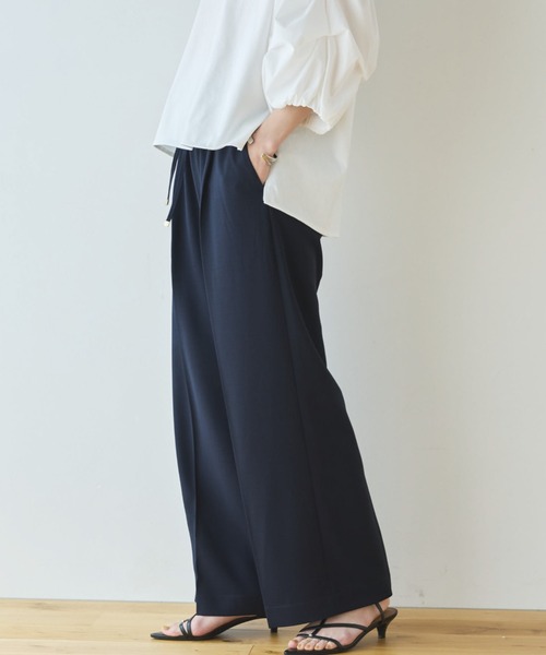 Doux archives（ドゥアルシーヴ）の「【多機能麻調合繊】センタープレスパンツ（スラックス・レディース・ネイビー/ベージュ・FREE）」の16枚目の写真