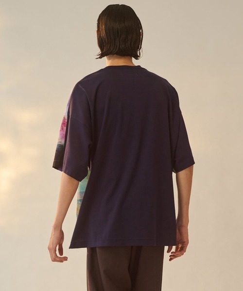 UJOH(ウジョー)の「【UJOH HOMME/ウジョー】Combi BOX PO / 風景画プリント / M732-T55-904(Tシャツ/カットソー・メンズ・グリーン・5/4)」の4枚目の写真