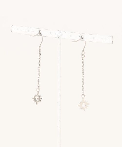 IRIEBEACH（アイリービーチ）の「sun chain pierce/【ハワイアンジュエリー】【サージカルステンレス】【金属アレルギー対応】【IRIEBEACH / アイリービーチ】つけっぱなしOK（ピアス（両耳用）・レディース・シルバー/ゴールド/ピンク・FREE）」の13枚目の写真