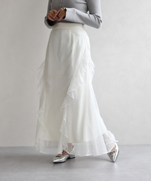 31 Sons de mode（トランテアン　ソン　ドゥ　モード）の「2026春夏新作 レースセミマーメイドスカート（スカート・レディース・オフホワイト/ライトグリーン・S/M）」の13枚目の写真