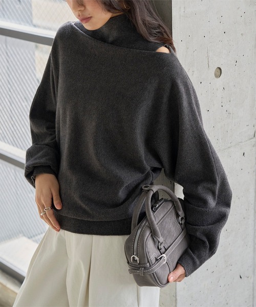 KOBE LETTUCE(コウベレタス)の「ハイネックニット×ボートネックニットトップス(ニット/セーター・レディース・ブラック/グレー/ベージュ/レッド・M)」の9枚目の写真