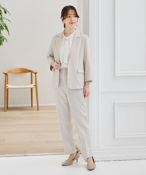 Honeys(ハニーズ)の「【ストレッチ・ウォッシャブル・イージーケア・接触冷感】センタープレスパンツ(股下66cm)(スラックス・レディース・杢グレー/ライトグレー系/ネイビー/ブラック/ベージュ・L/LL/3L/S/M)」の8枚目の写真