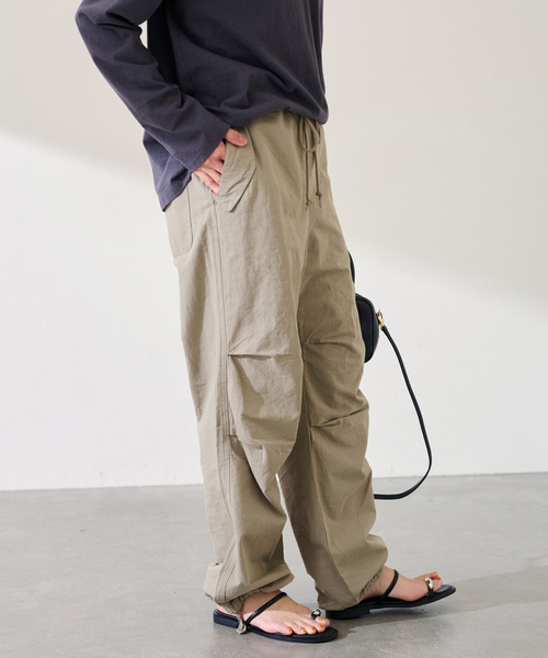 FRAMeWORK ナイロンカーゴパンツ　カーキ　サイズ40 TOP KHAKI/トップカーキ パラシュートパンツ（カーゴパンツ