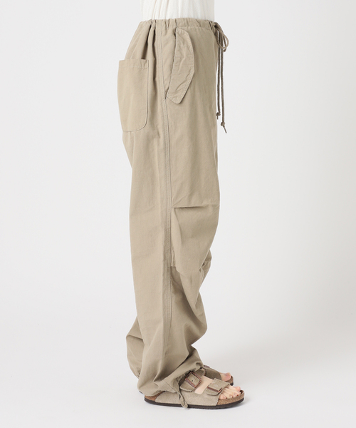 FRAMeWORK(フレームワーク)の「TOP KHAKI/トップカーキ パラシュートパンツ(カーゴパンツ・レディース・カーキ/ホワイト系その他・FREE)」の4枚目の写真