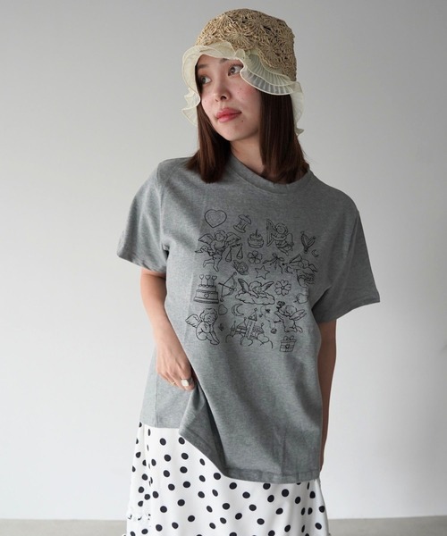 SANSeLF(サンセルフ)の「【SANSeLF】エンジェルモチーフTシャツ saw26s038(Tシャツ/カットソー・レディース・グレー/ホワイト・FREE)」の1枚目の写真
