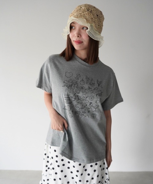 SANSeLF(サンセルフ)の「【SANSeLF】エンジェルモチーフTシャツ saw26s038(Tシャツ/カットソー・レディース・グレー/ホワイト・FREE)」の4枚目の写真