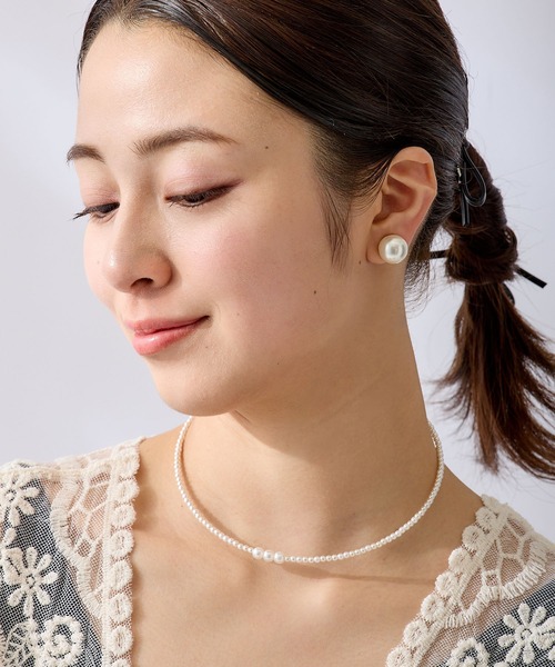 CALIN STANDARD(カリンスタンダード)の「◆◆金属アレルギー対応◆◆〈ecru〉エアリーパールイヤリング(イヤリング・レディース・ゴールド・FREE)」の14枚目の写真